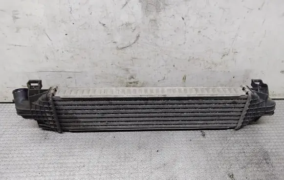 Ford Focus C-MAX Intercooler radiator 3M5H9L440