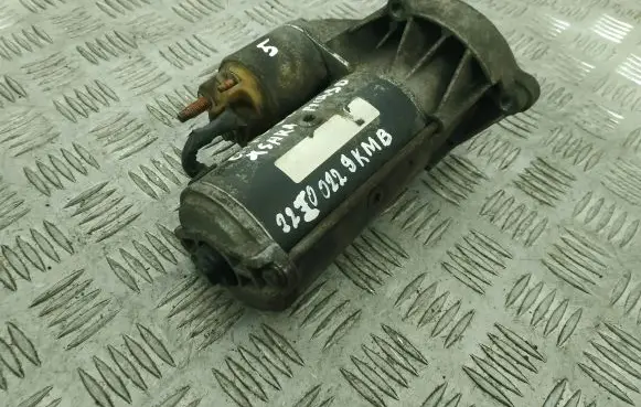 Citroen Xsara Picasso Starter motor
