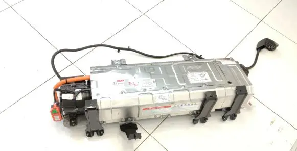 Hyundai Ioniq Hybrid / electric car battery 37501G2000