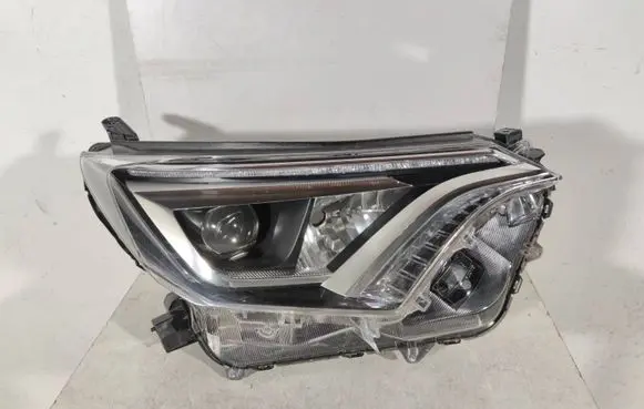 Toyota RAV 4 (XA40) Headlight/headlamp