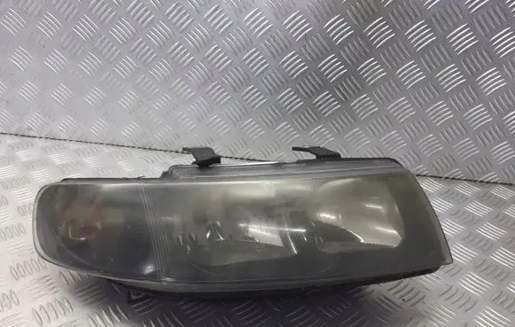 Seat Toledo II (1M) LED Daytime headlight 1M1941002B