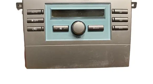 Toyota Corolla Verso E121 Climate control unit 559020F010B 4G0403CJ