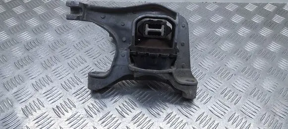 Peugeot 308 Engine mount bracket 9800895680