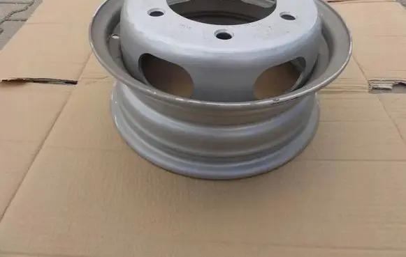 Mercedes-Benz T1 R14 steel rim 6114000202