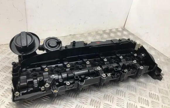 BMW 5 F10 F11 Rocker cam cover 15265812 780030908