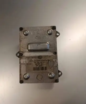 Audi A8 S8 D3 4E Headlight ballast module Xenon 5DF00827910
