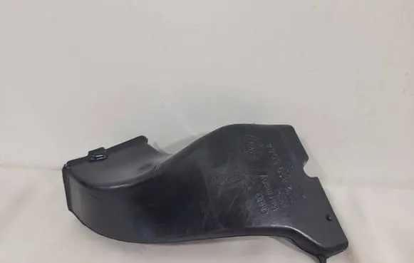 Audi A4 S4 B7 8E 8H Air intake hose/pipe 8E2819504A
