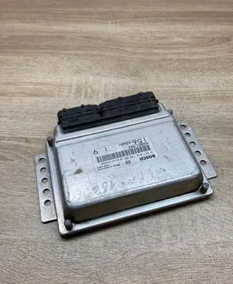 Alfa Romeo 156 Engine control unit/module ECU 46801302 0281010740