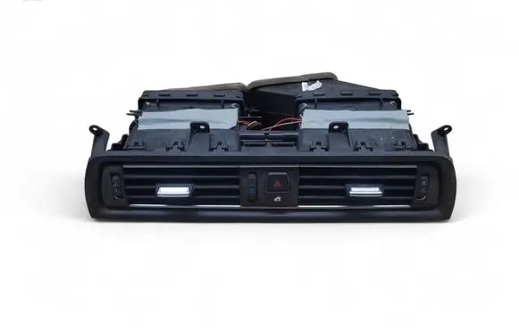 BMW 6 F06 Gran coupe Dash center air vent grill 9197486