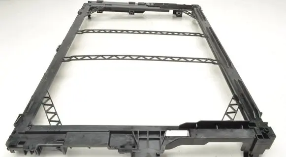 Volvo XC40 Radiator trim 32382325