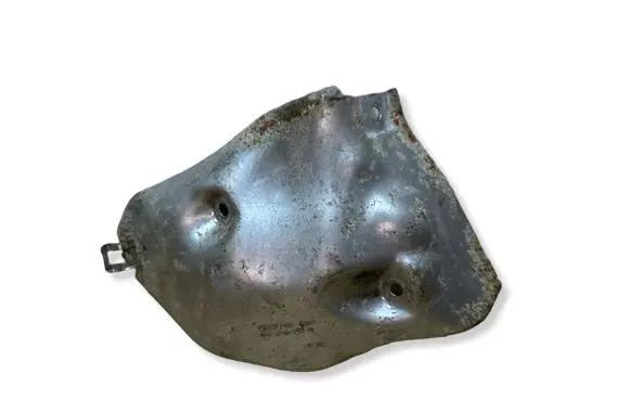 Audi Q7 4M Heat shield in engine bay 06E253243M