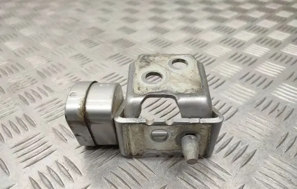Citroen C5 Rear door upper hinge 