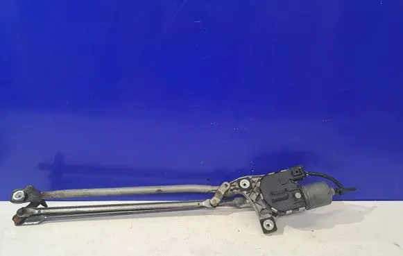 Volvo S40 Front wiper linkage and motor 30663916