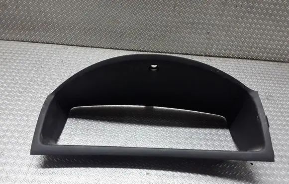Dashboard trim