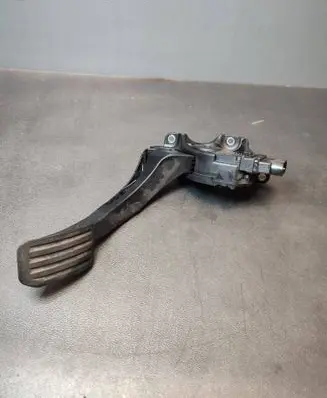Ford S-MAX Accelerator throttle pedal 6G929F836LE