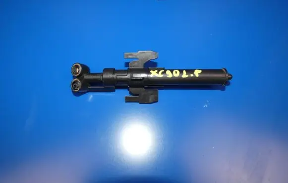 Volvo XC90 Headlight washer spray nozzle 31349382 260216