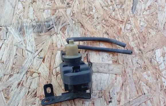 Valve vacuum