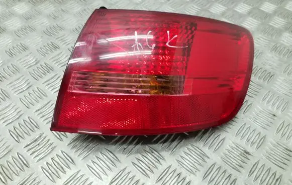 Audi A6 S6 C6 4F Rear/tail lights 4F9945096