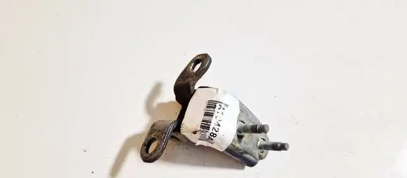 Honda FR-V Rear door lower hinge