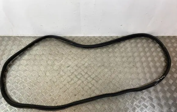 Jeep Grand Cherokee WL Trunk rubber seal (body) 