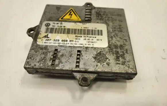 Ford Galaxy Headlight ballast module Xenon YM2113L028AA 7M3907391 1307329068