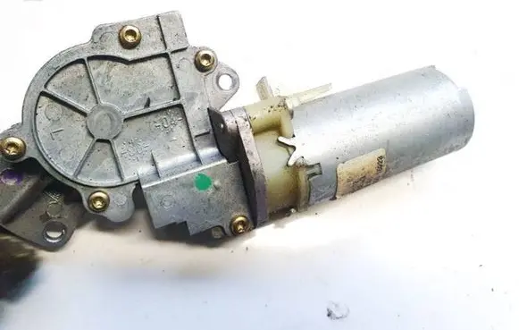Skoda Superb B5 (3U) Seat adjustment motor 3b0959762ag 1022-197995-112