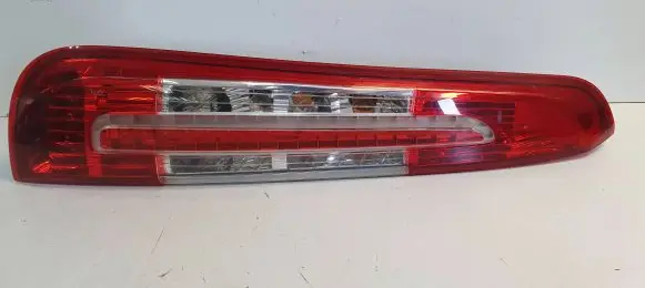 Ford C-MAX I Rear/tail lights