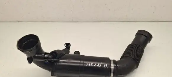 BMW X1 F48 F49 Turbo air intake inlet pipe/hose 7619268