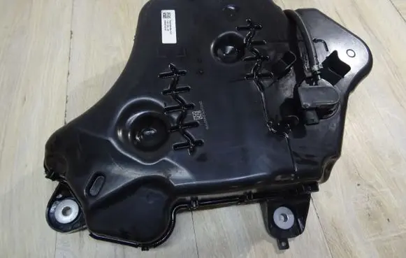 BMW 3 G20 G21 AdBlue liquid reservoir 7454339