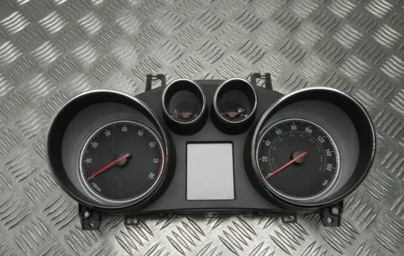 Opel Mokka X Speedometer (instrument cluster) 95323185 B1143 USA