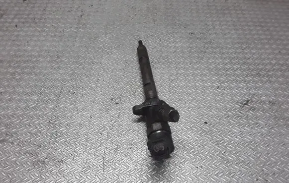 Fuel injector