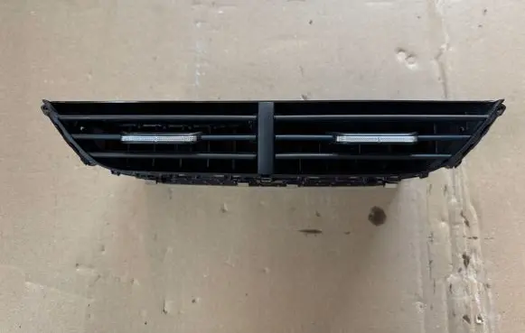 Skoda Octavia Mk4 Dashboard side air vent grill/cover trim 5E3820951F
