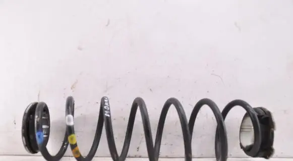 Opel Mokka B Rear coil spring 