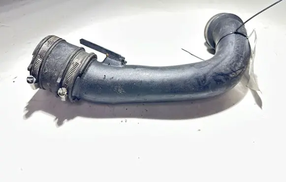 Volvo XC70 Intercooler hose/pipe 30741667