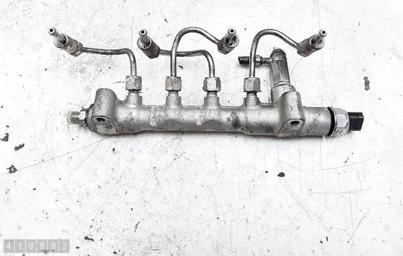 Opel Astra H Fuel main line pipe 55PP0501 10356413710