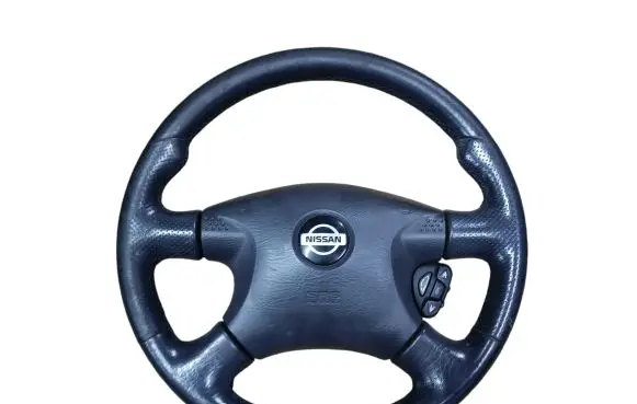 Nissan Almera Tino Steering wheel 6019211