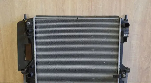Jaguar XF X250 Intercooler radiator