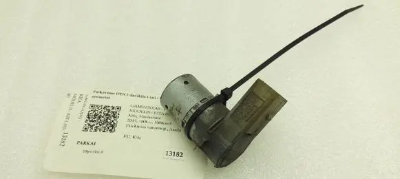 Audi A8 S8 D2 4D Parking PDC sensor 4B0919275A