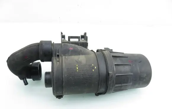 Renault Clio II Air filter box 7700873536 7700105236K 7700110525