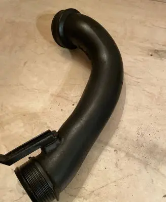 Volvo V70 Intercooler hose/pipe 30741667