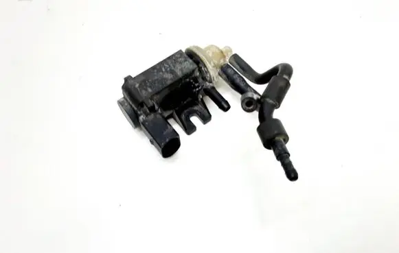 Volkswagen PASSAT B7 USA Vacuum valve CG3401464A