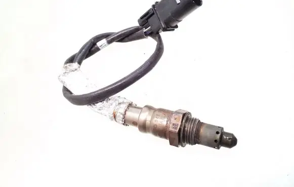 Audi Q2 - Lambda probe sensor 04E906262KB