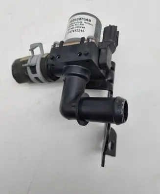 Dodge Durango III Electric auxiliary coolant/water pump 68252075AB 1147412245 19224AU