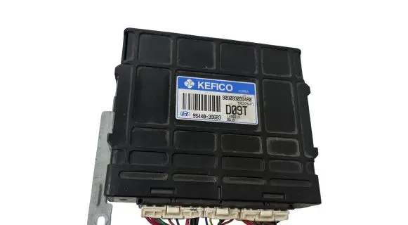 Hyundai Santa Fe Gearbox control unit/module 9544039683 THC379F1 149021X