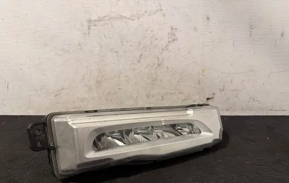BMW X5 G05 Front fog light 7406366