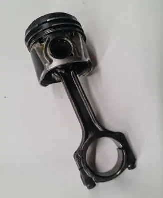 Fiat Grande Punto Piston with connecting rod 73502643