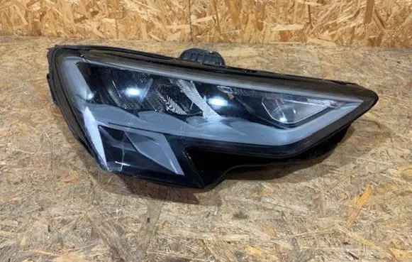 Audi A3 8Y Headlight/headlamp 8Y0941012AUDI 8Y0941012