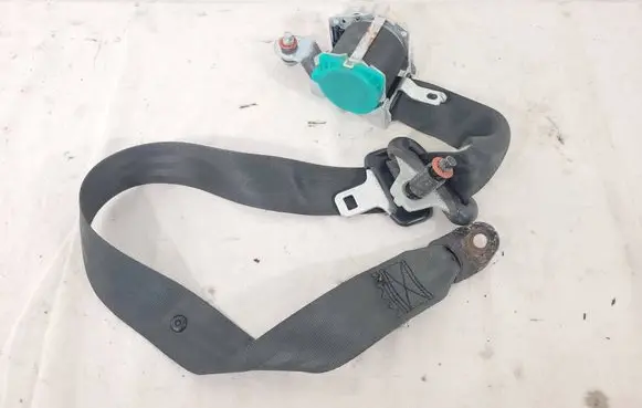 Hyundai i30 Rear seatbelt 898202R000 1092610516