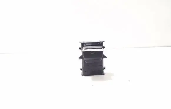 Subaru Impreza VI Electric window control switch 83071FN300