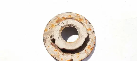 Volkswagen Golf V Front coil spring rubber mount 1k0512297c